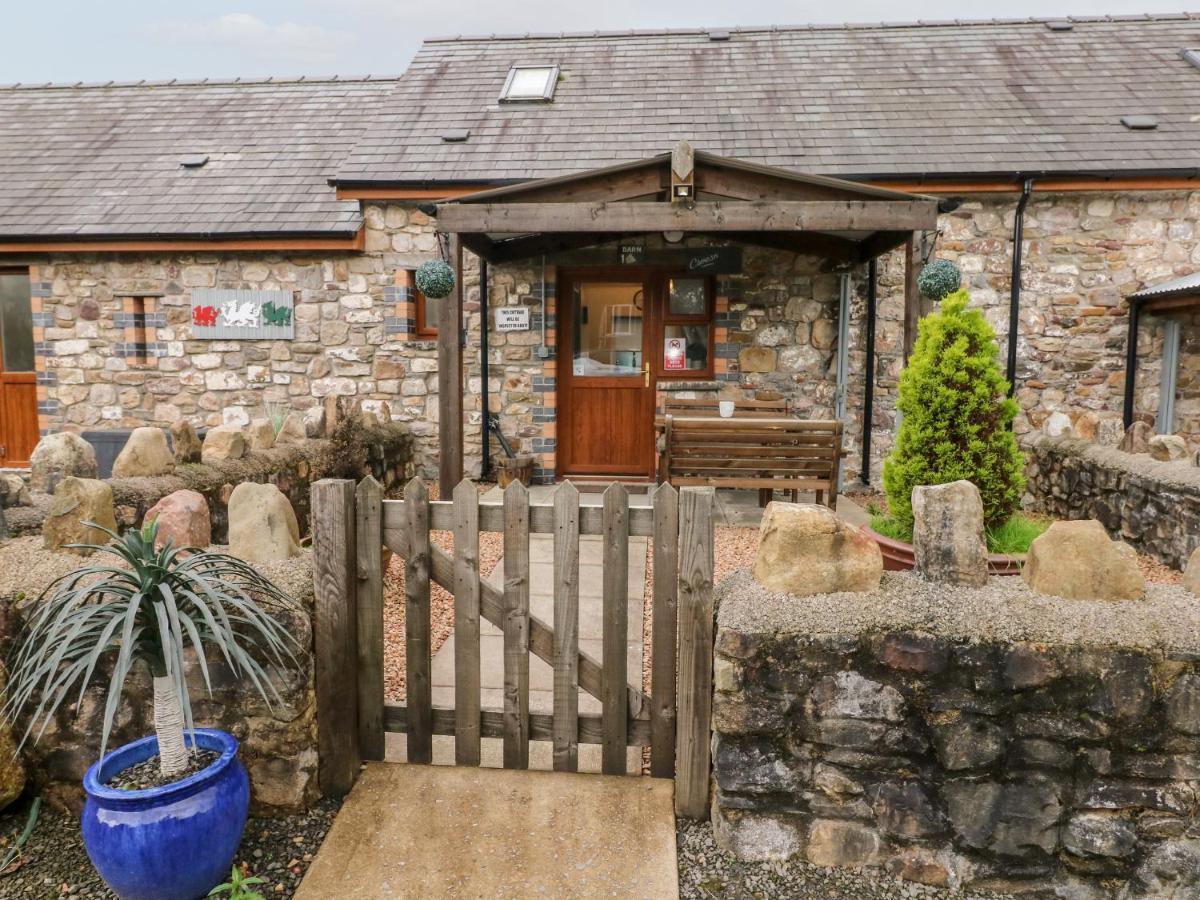 Barn 1 * Swansea